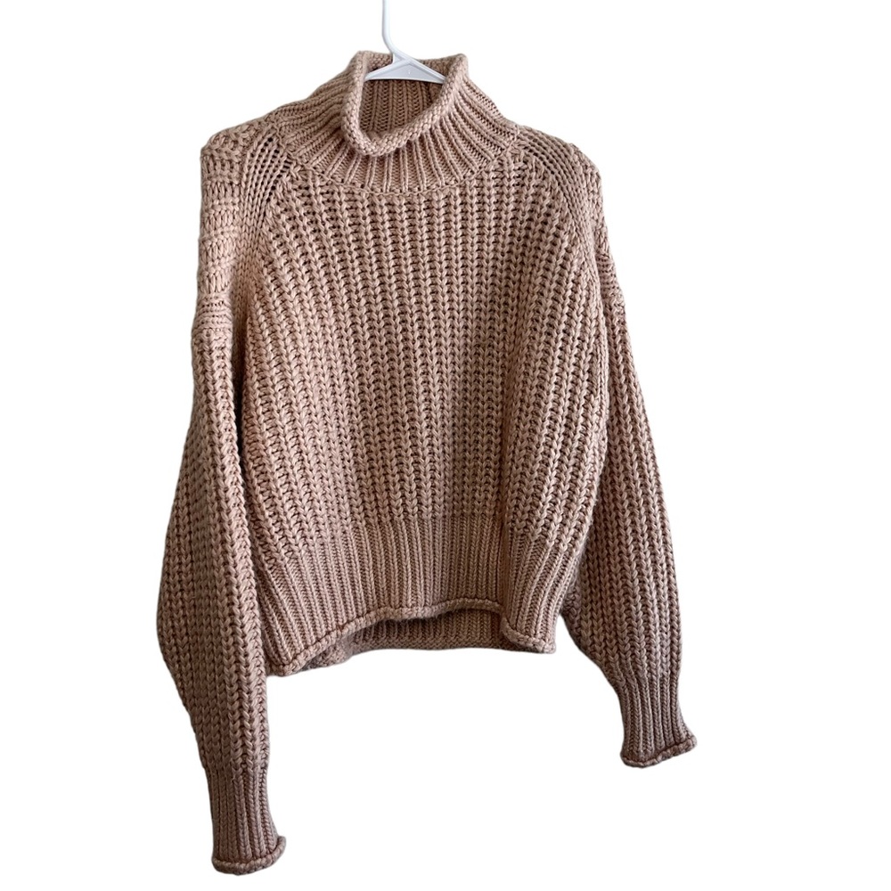 H&M Pink Turtle Neck Crop Knit Sweater Size M Women